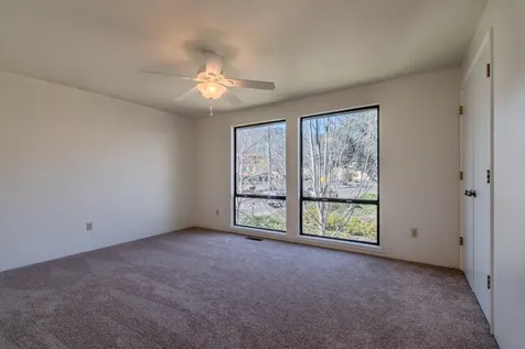 153 E Hersey Street Ashland OR 97520