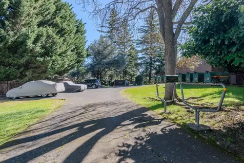 153 E Hersey Street Ashland OR 97520