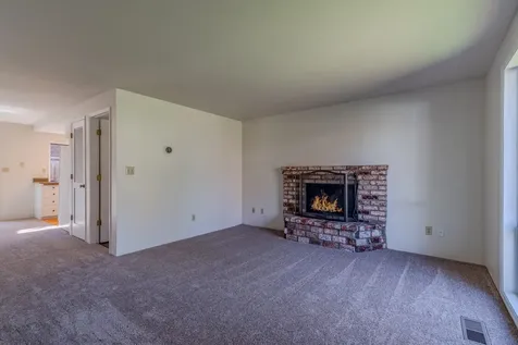 153 E Hersey Street Ashland OR 97520