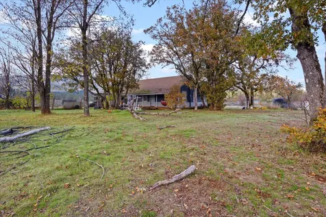110 Airport Drive Cave Junction OR 97523