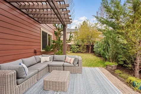 61461 Linton Loop Bend OR 97702
