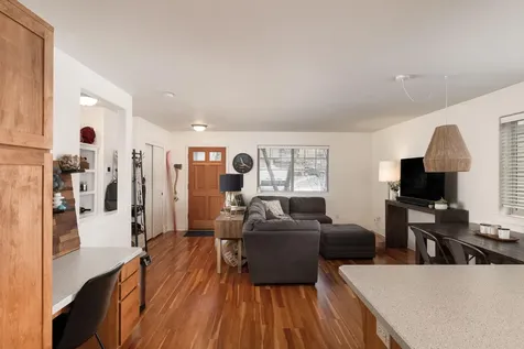 1865 NW Monterey Pines Drive Bend OR 97703