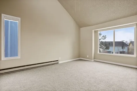 2025 NE Neil Way Bend OR 97701