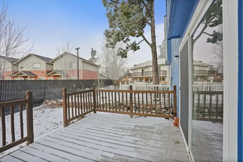 2025 NE Neil Way Bend OR 97701