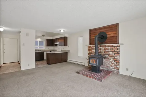 2025 NE Neil Way Bend OR 97701