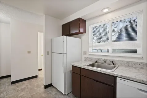 2025 NE Neil Way Bend OR 97701