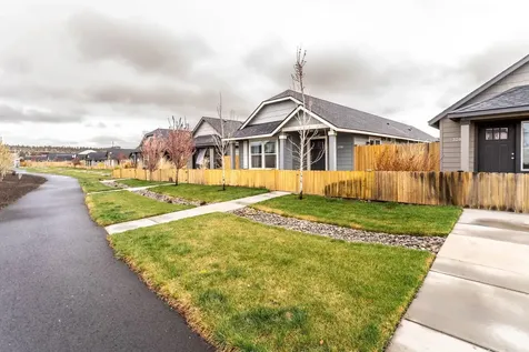 3210 NW 10th Street Redmond OR 97756