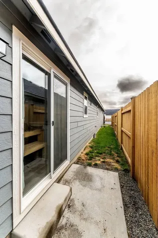 3210 NW 10th Street Redmond OR 97756