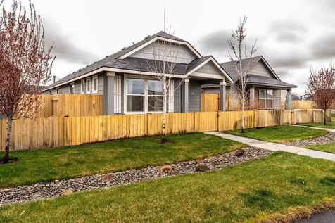 3210 NW 10th Street Redmond OR 97756