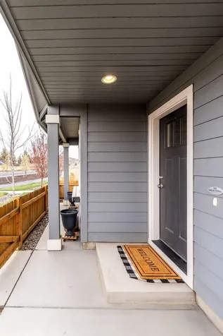 3210 NW 10th Street Redmond OR 97756