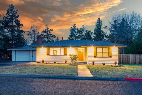 755 NW Canyon Drive Redmond OR 97756