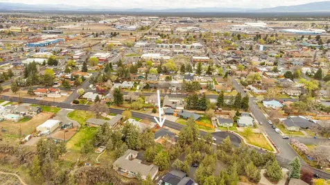 755 NW Canyon Drive Redmond OR 97756