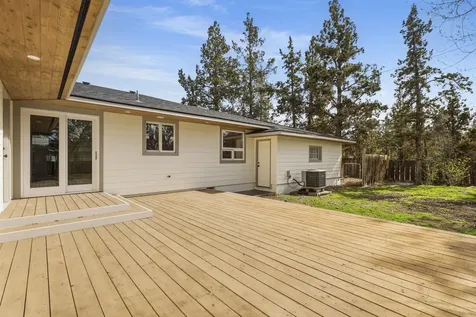 755 NW Canyon Drive Redmond OR 97756