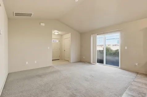 2879 NE Jackdaw Drive Bend OR 97701