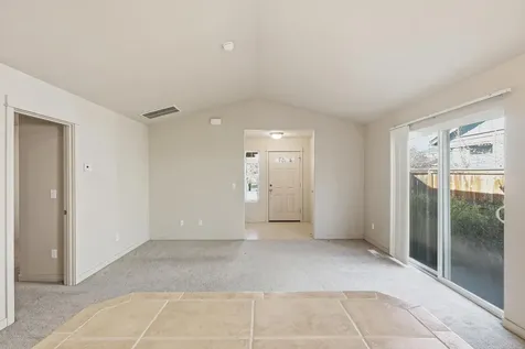 2879 NE Jackdaw Drive Bend OR 97701