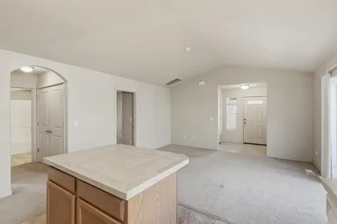 2879 NE Jackdaw Drive Bend OR 97701