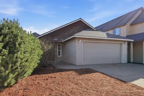 2879 NE Jackdaw Drive Bend OR 97701