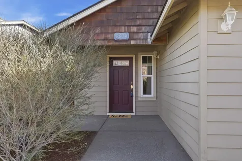 2879 NE Jackdaw Drive Bend OR 97701