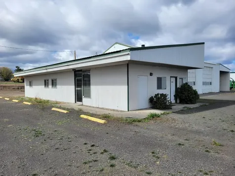 3390 SW Highway 97 Madras OR 97741