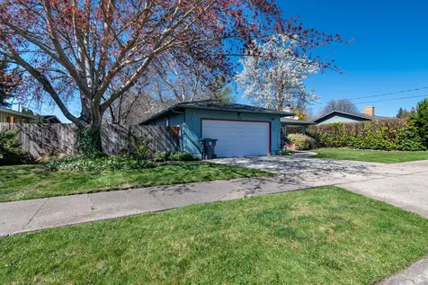 540 Eastwood Drive Medford OR 97504
