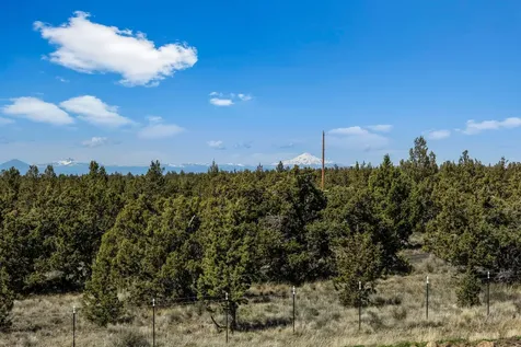 6040 SE Gravett Road Prineville OR 97754