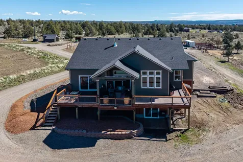 6040 SE Gravett Road Prineville OR 97754
