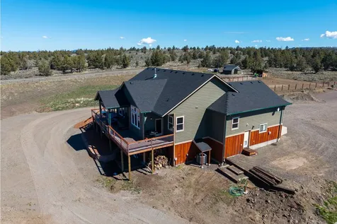 6040 SE Gravett Road Prineville OR 97754