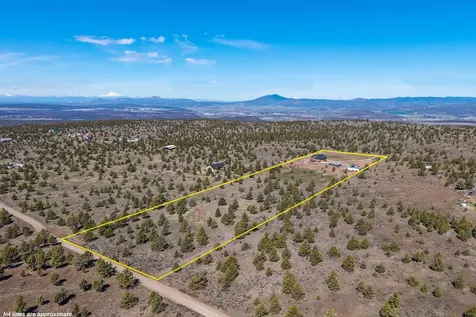 6040 SE Gravett Road Prineville OR 97754