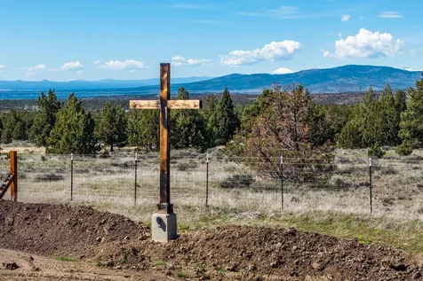 6040 SE Gravett Road Prineville OR 97754