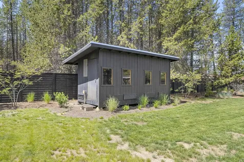 55050 Huntington Road Bend OR 97707