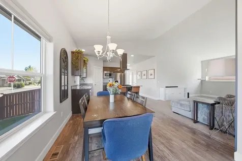62735 Hawkview Road Bend OR 97701