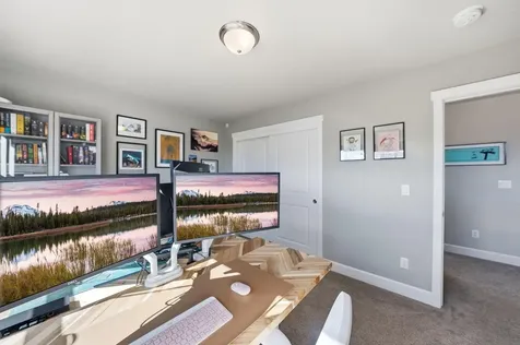 62735 Hawkview Road Bend OR 97701