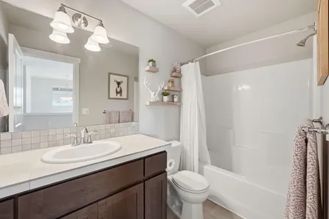 62735 Hawkview Road Bend OR 97701