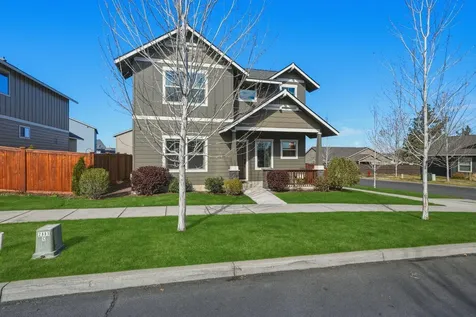 62735 Hawkview Road Bend OR 97701