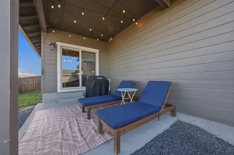 62735 Hawkview Road Bend OR 97701