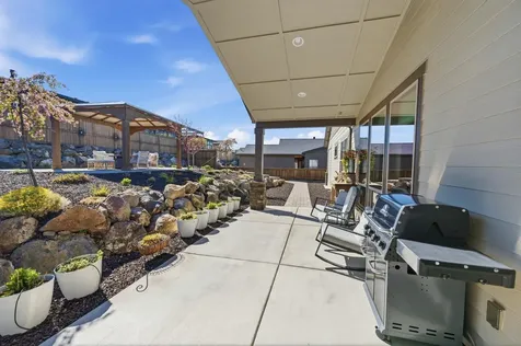 3638 SW 45th Street Redmond OR 97756