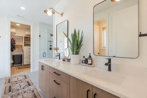61312 Mcroberts Lane Bend OR 97702