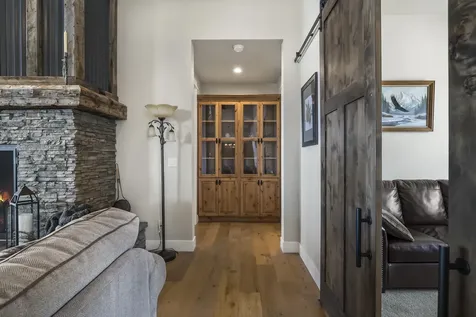 16368 SW Hat Rock Loop Powell Butte OR 97753