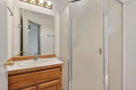 908 SE Stratford Court Bend OR 97702