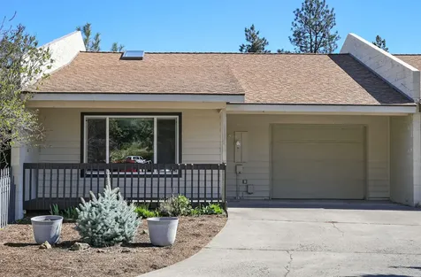 908 SE Stratford Court Bend OR 97702