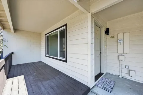 908 SE Stratford Court Bend OR 97702