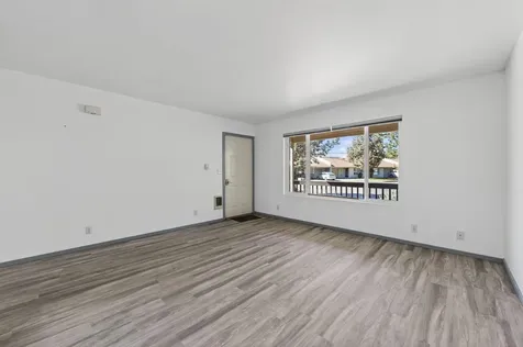 908 SE Stratford Court Bend OR 97702