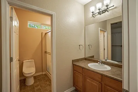 2702 Eagle Creek Drive White City OR 97503