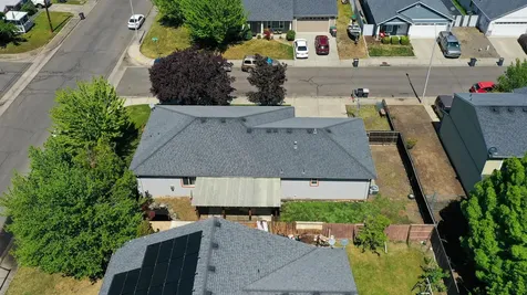 2702 Eagle Creek Drive White City OR 97503