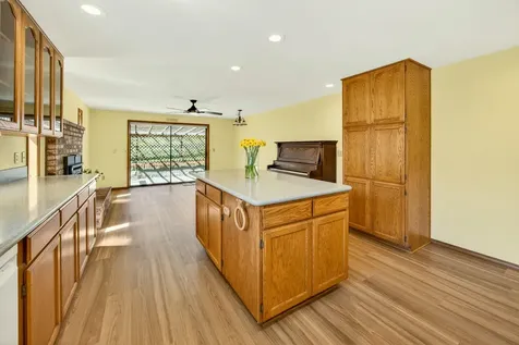 1027 Oak Knoll Drive Ashland OR 97520