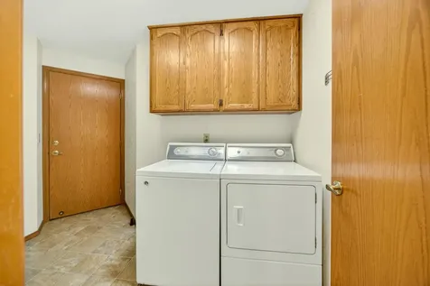 1027 Oak Knoll Drive Ashland OR 97520