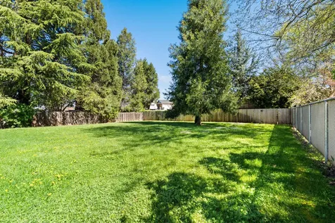 519 Glenn Way Central Point OR 97502