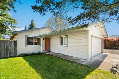 519 Glenn Way Central Point OR 97502