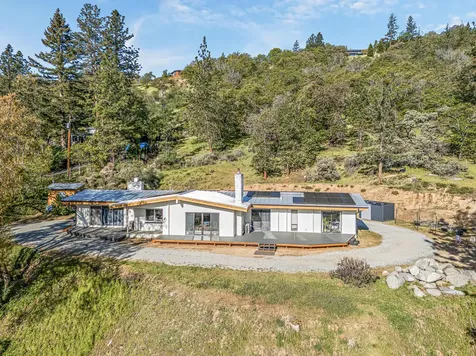 2555 Old Military Road Central Point OR 97502