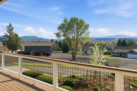 3082 NE Yellowpine Road Prineville OR 97754